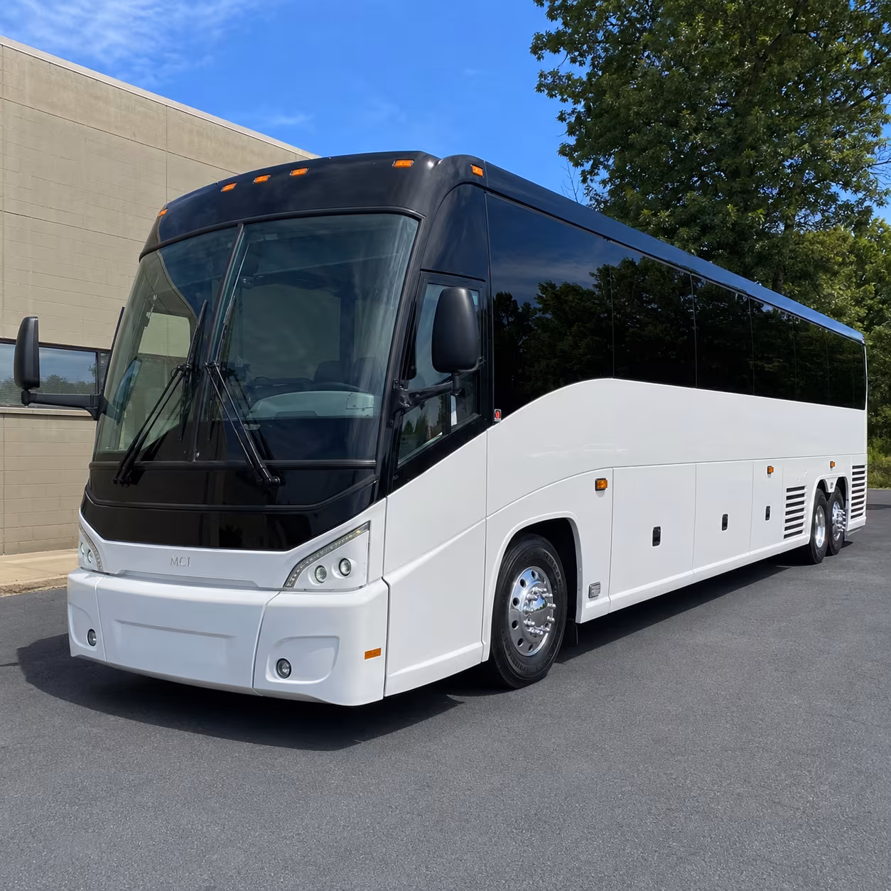 delray beach comfortable charter bus rentals for delray beach weddings