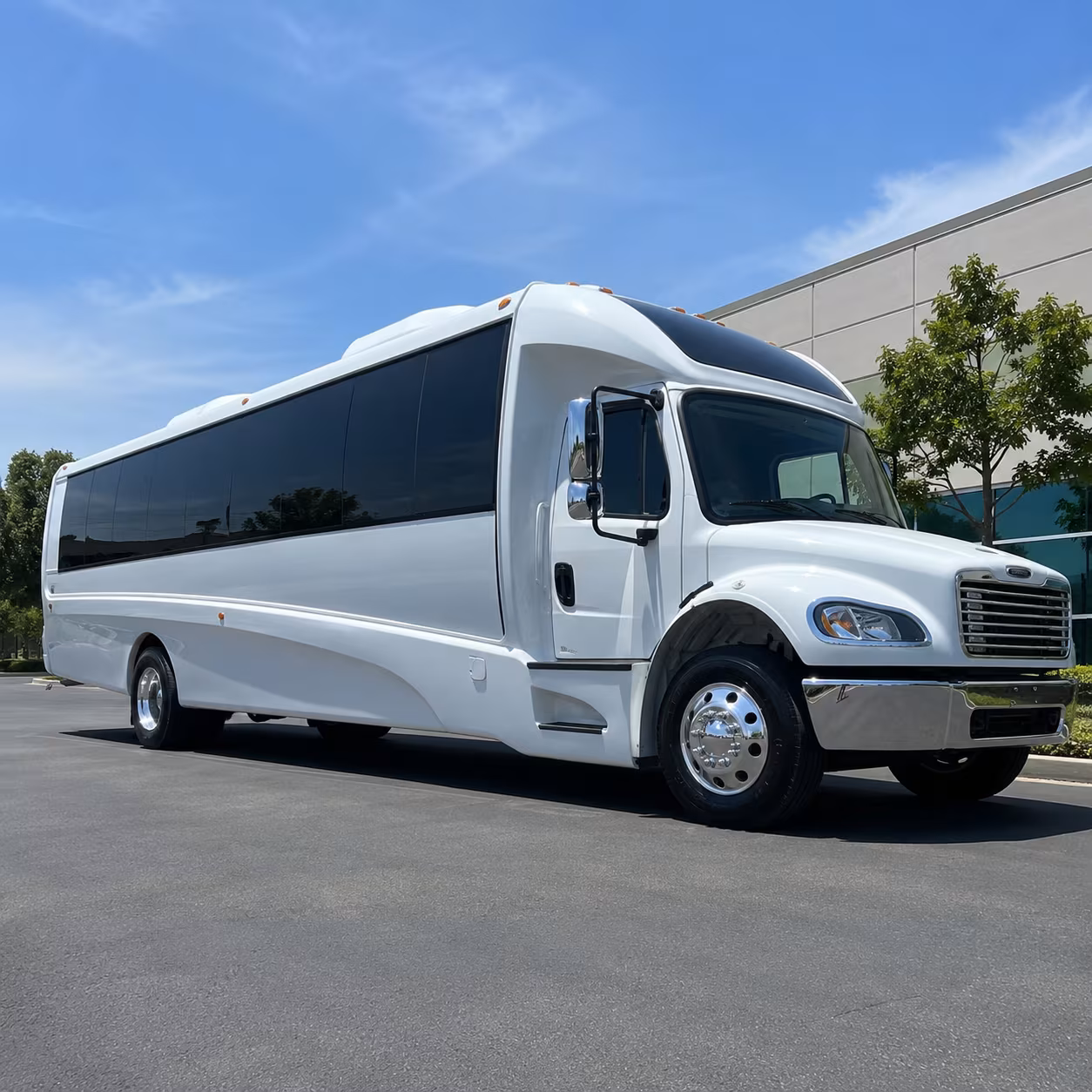 field trips to zoo miami are easy with the right bus
