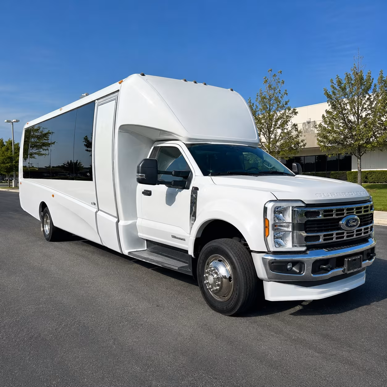 hollywood prom night bus rentals across hollywood