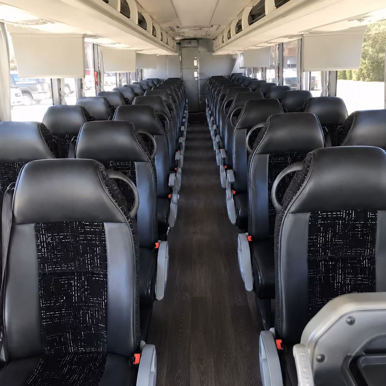 hollywood rent a charter bus for hollywood business events
