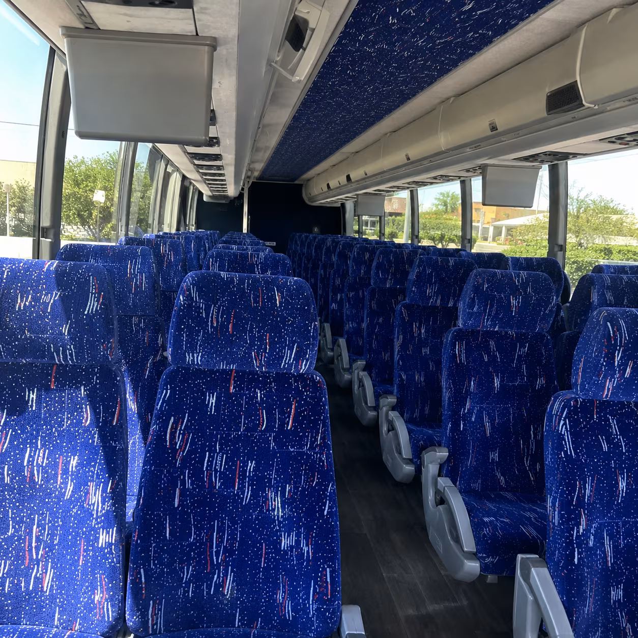 hollywood wedding charter bus rentals in hollywood
