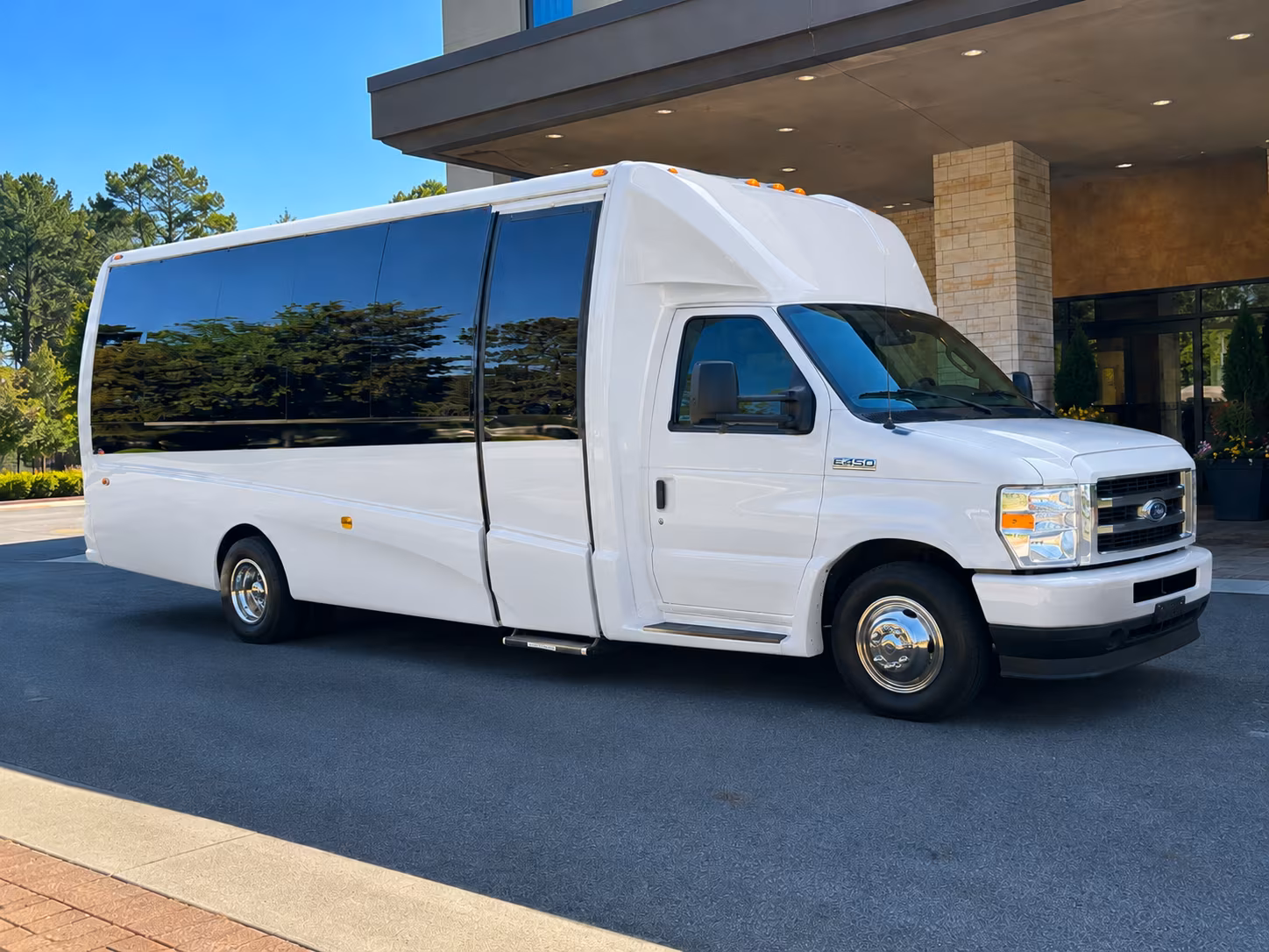 keeping every guest on schedule from the rehearsal dinner through the last hotel return