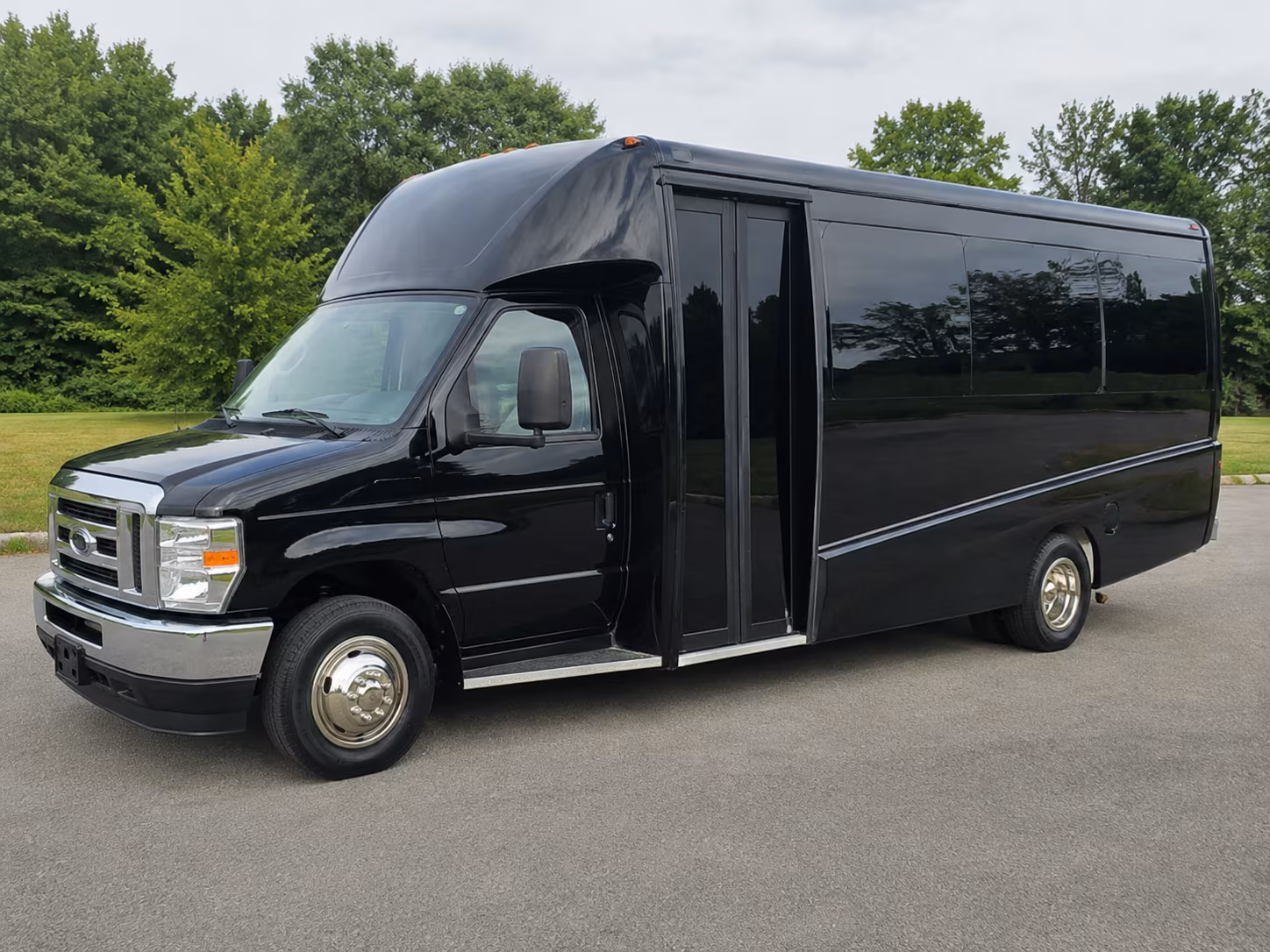 palm beach gardens timely charter buses for palm beach gardens teams and fans on game day